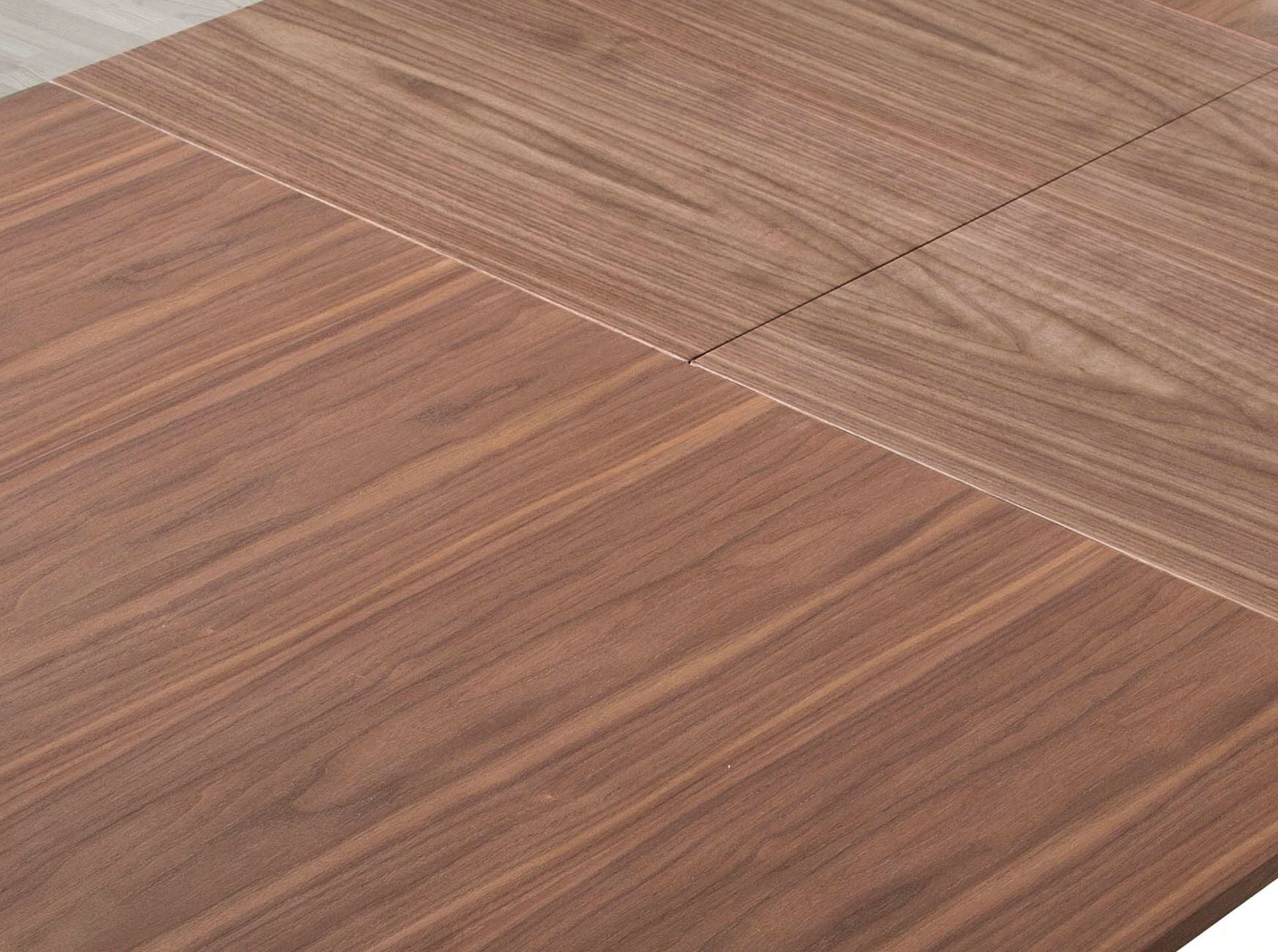 Mesa comedor extensible rectangular nogal