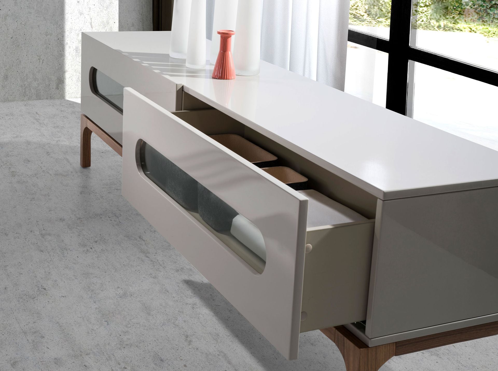 Mueble TV madera gris y nogal con iluminación interior