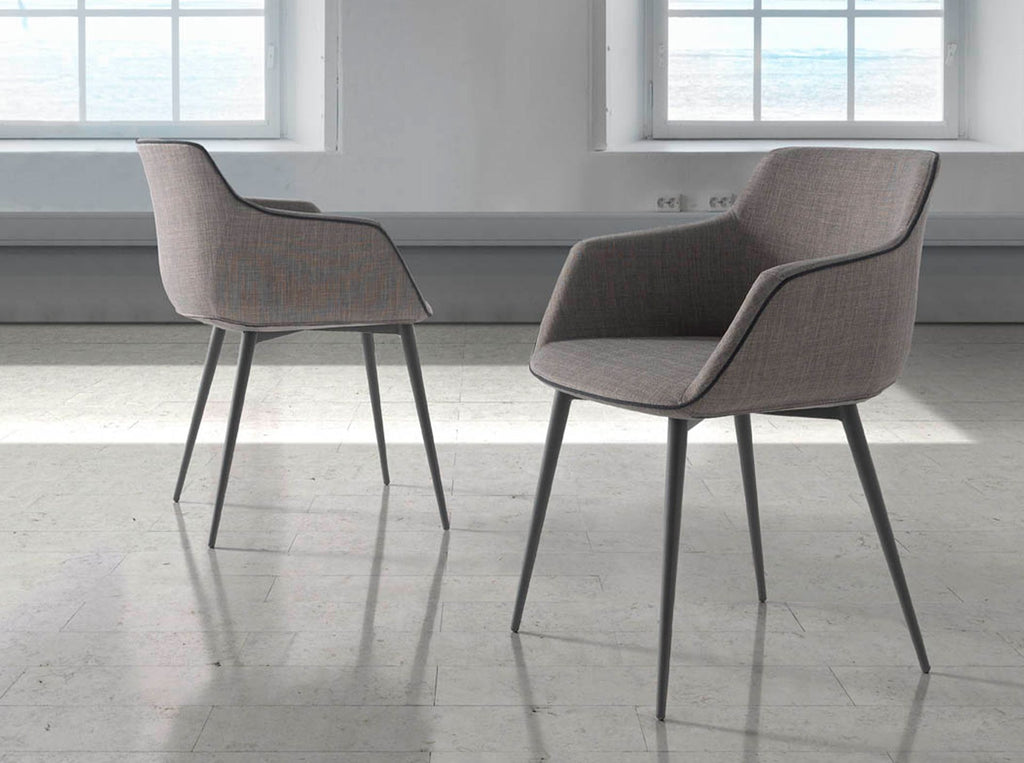 Silla tela gris oscuro