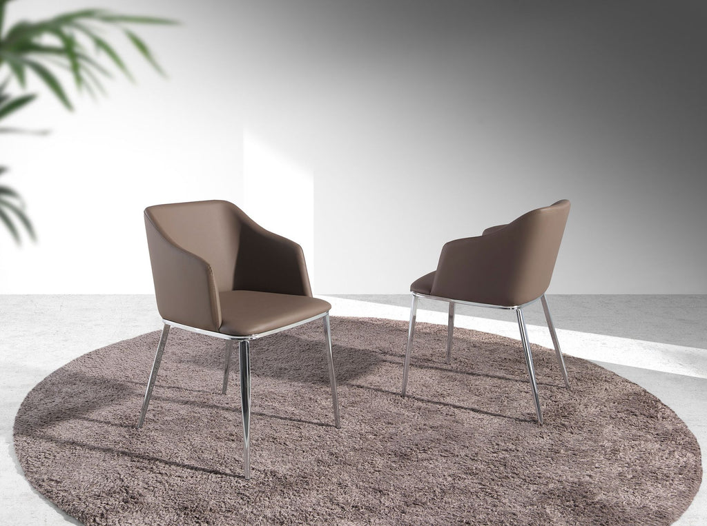 Silla polipiel marrón