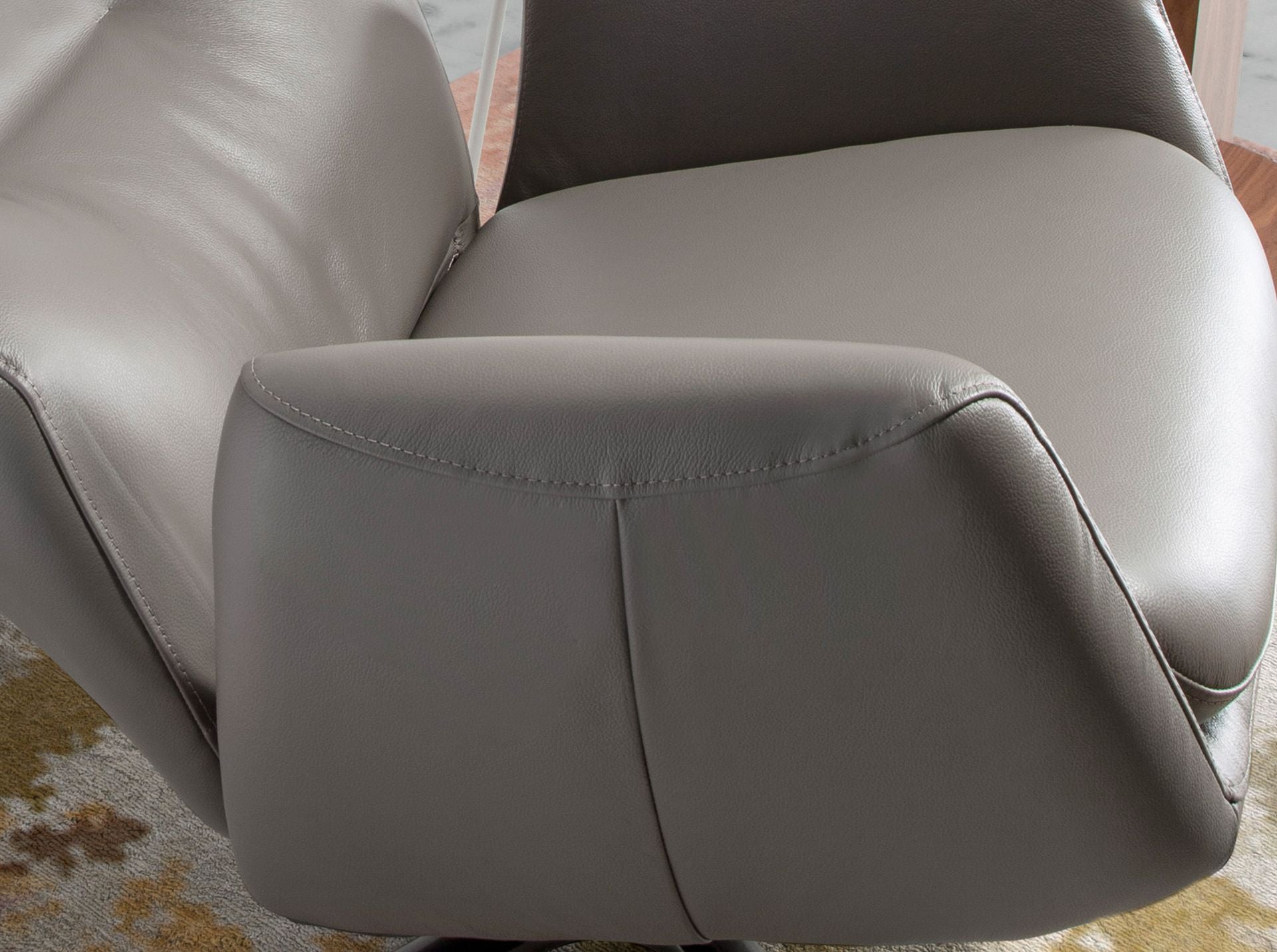 Sillón giratorio reclinable piel gris oscuro