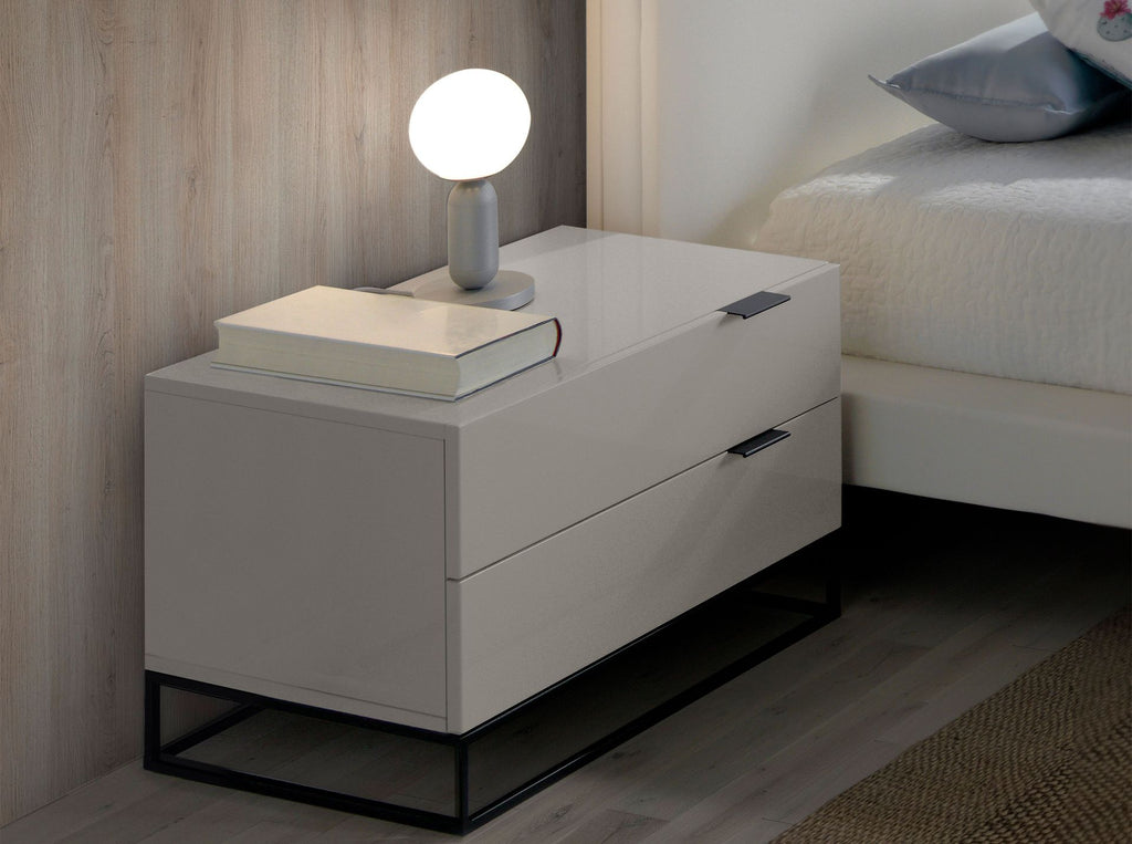 Mesita de noche madera gris y acero negro