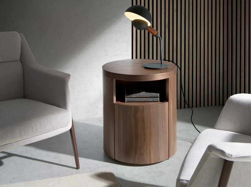 Mesita de noche nogal