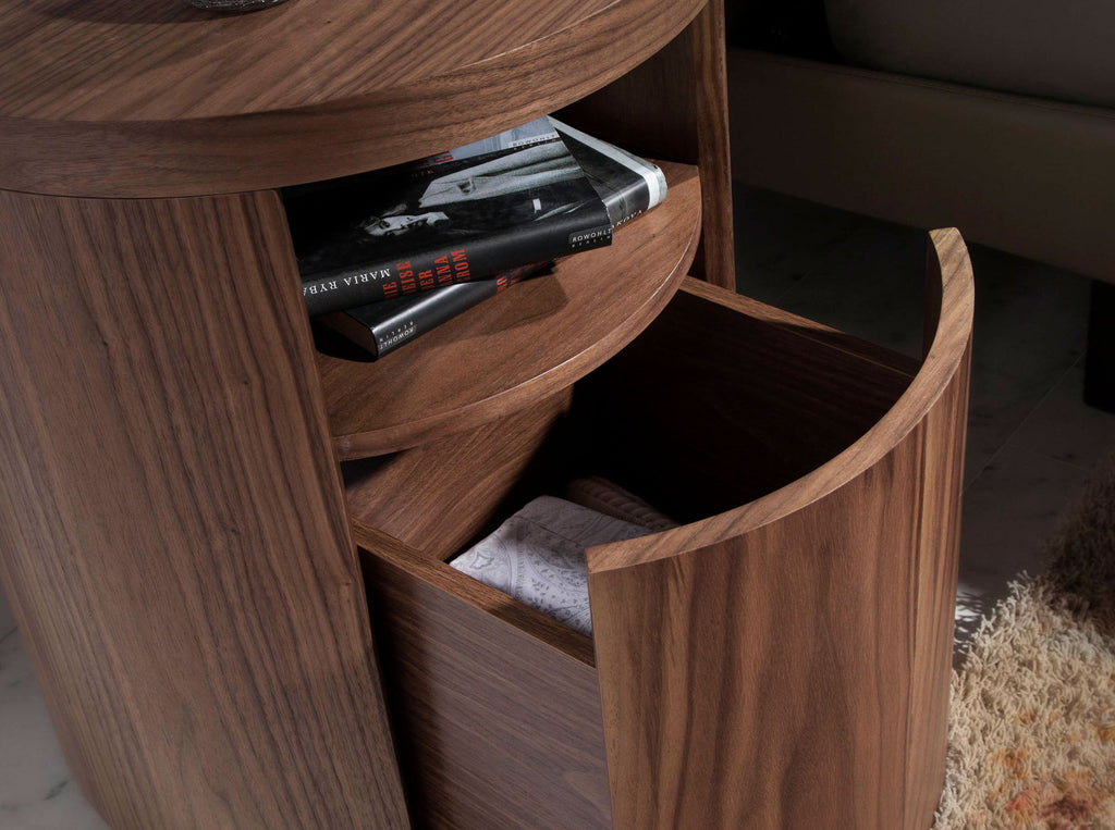 Mesita de noche nogal