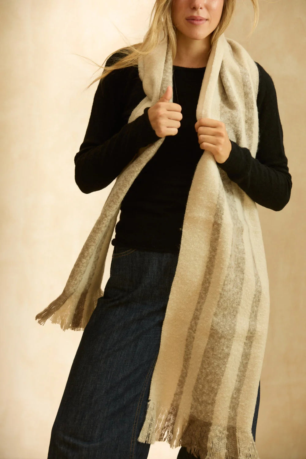 Bufanda de acrílico crudo Sorento