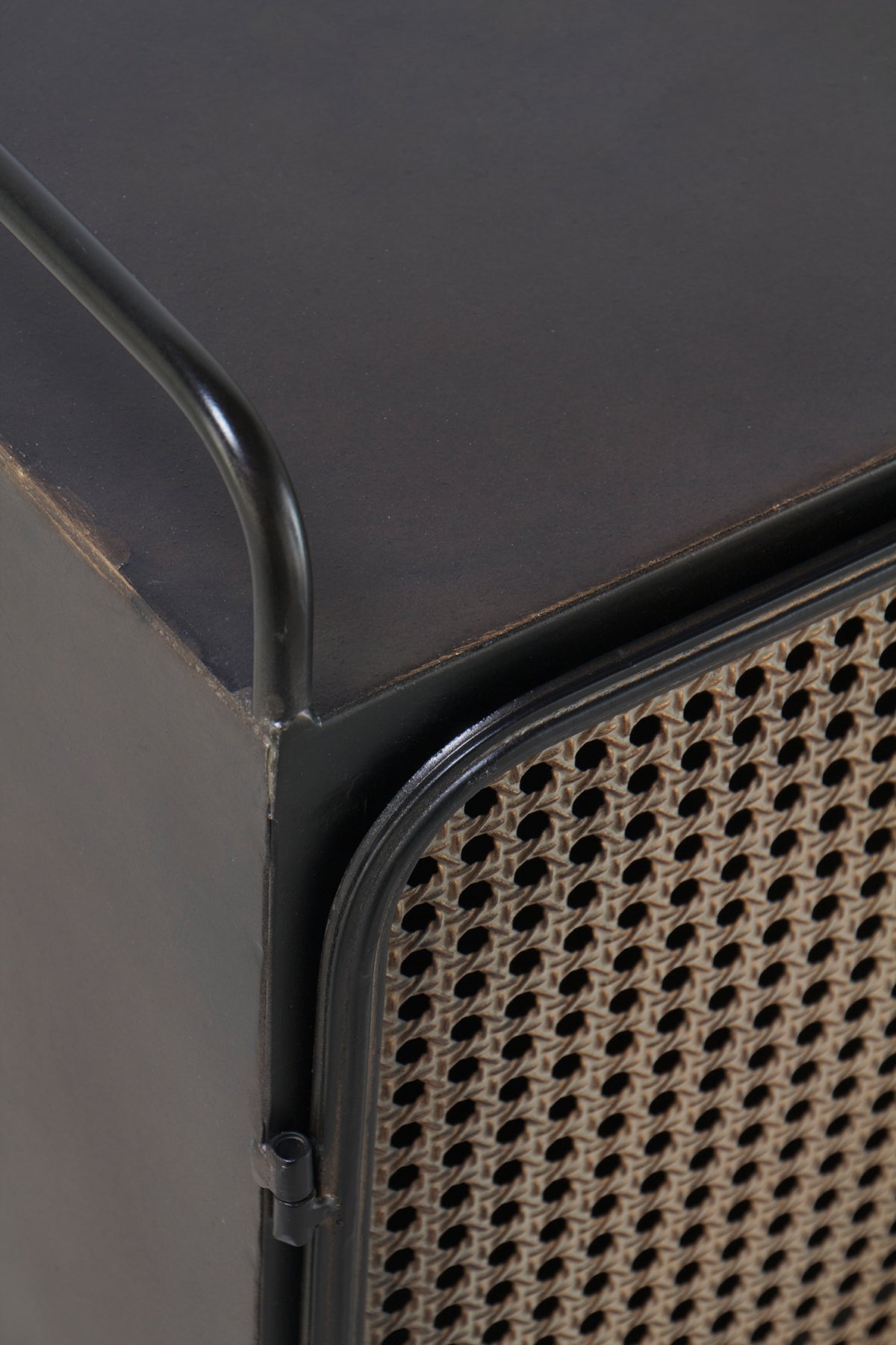 MUEBLE AUXILIAR ESTRUCTURA METAL