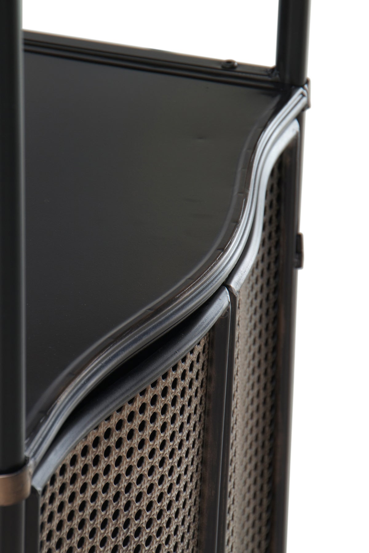 ESTANTE 2 PUERTAS EN BRONCE ESTRUCTURA METAL NEGRA