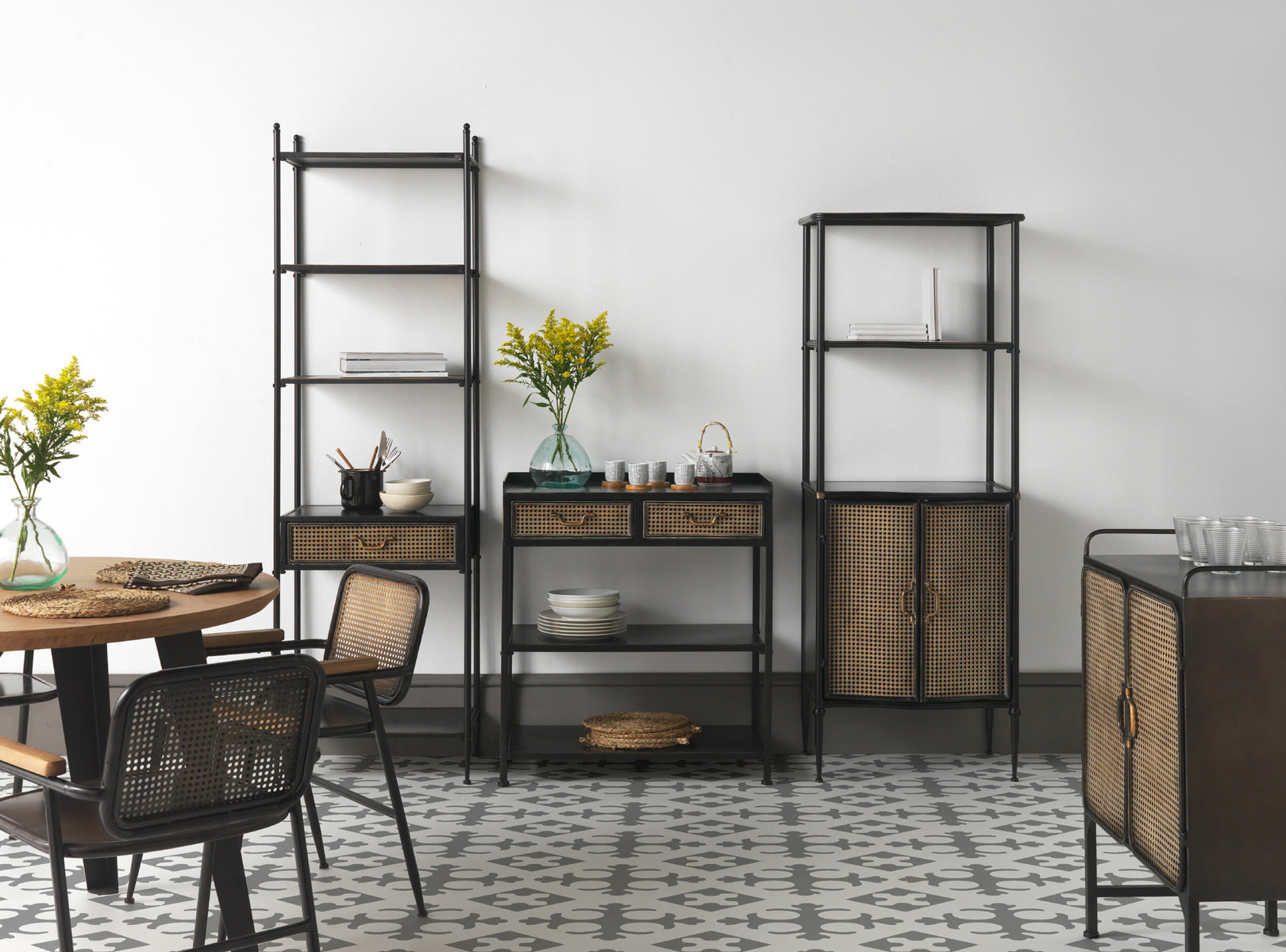 MUEBLE AUXILIAR ESTRUCTURA METAL