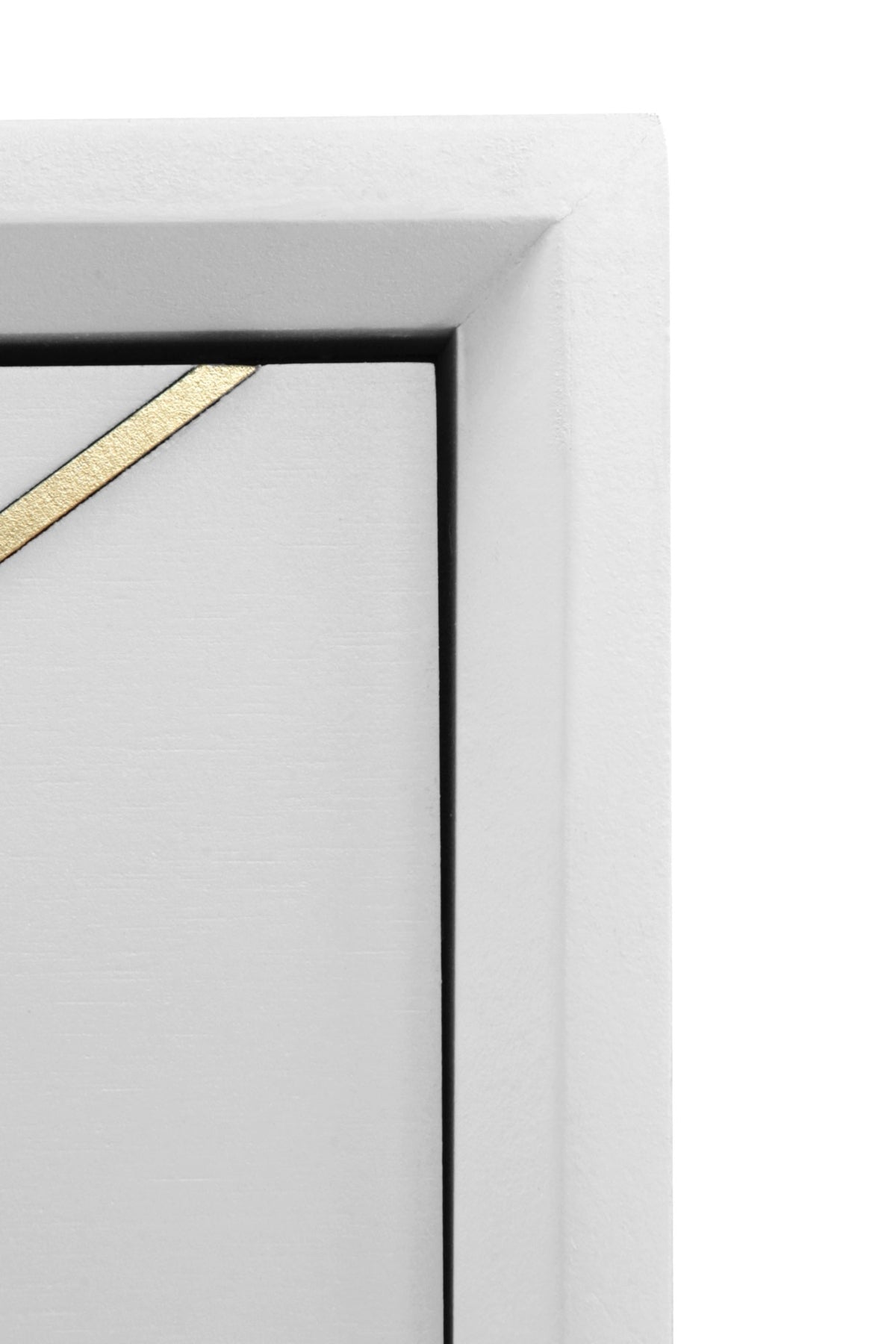 MESITA 1 CAJON LACADA EN BLANCO CON FRONTIS DECORADO EN ORO